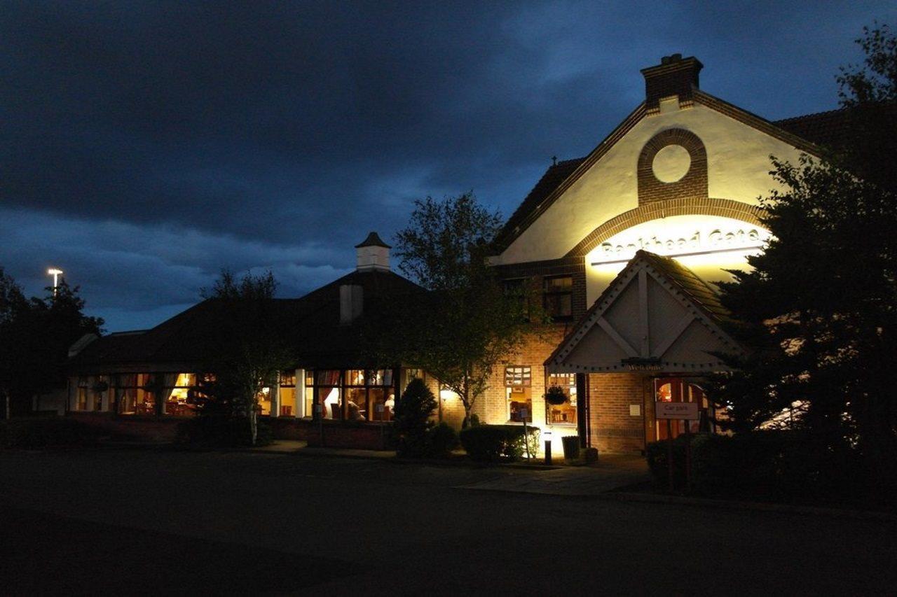 Premier Inn Glenrothes Esterno foto