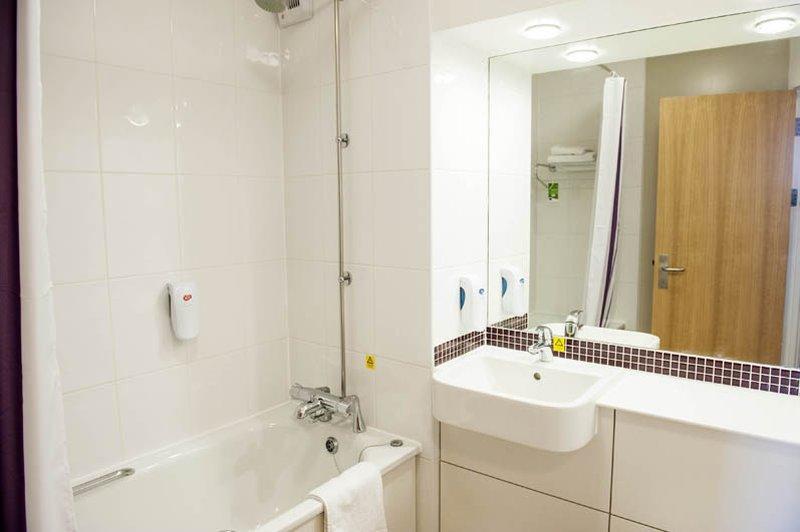 Premier Inn Glenrothes Esterno foto